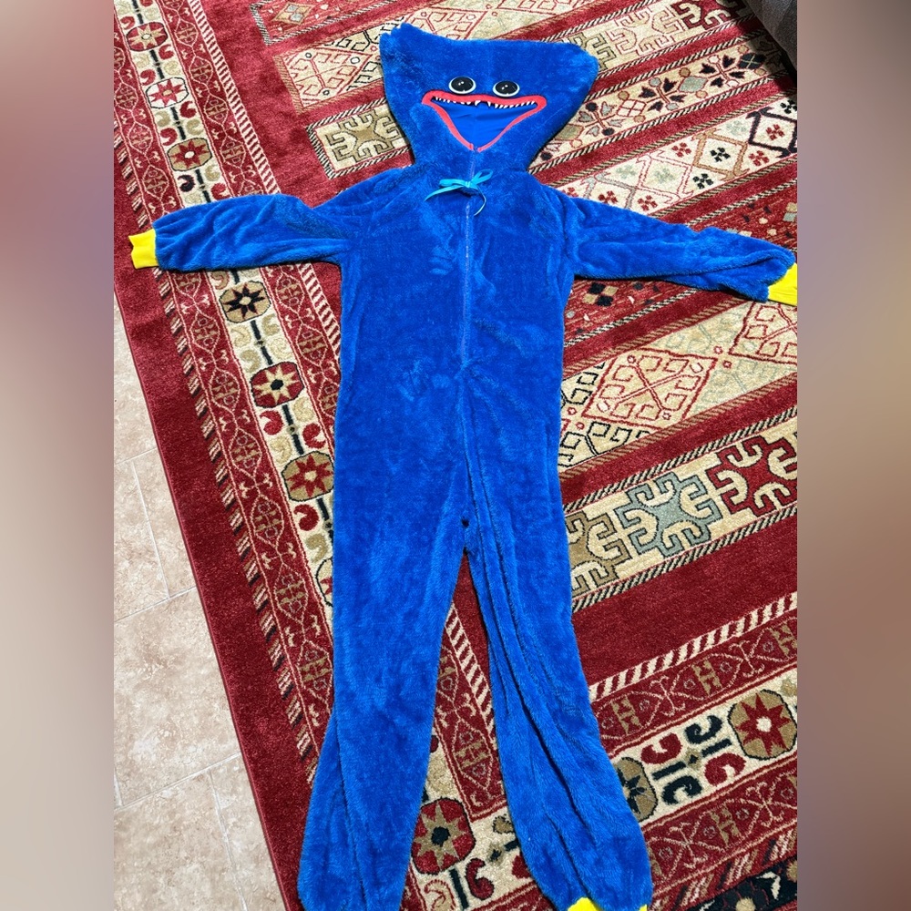 Huggy Wuggy Costume adult size s/m - Picture 2 of 5